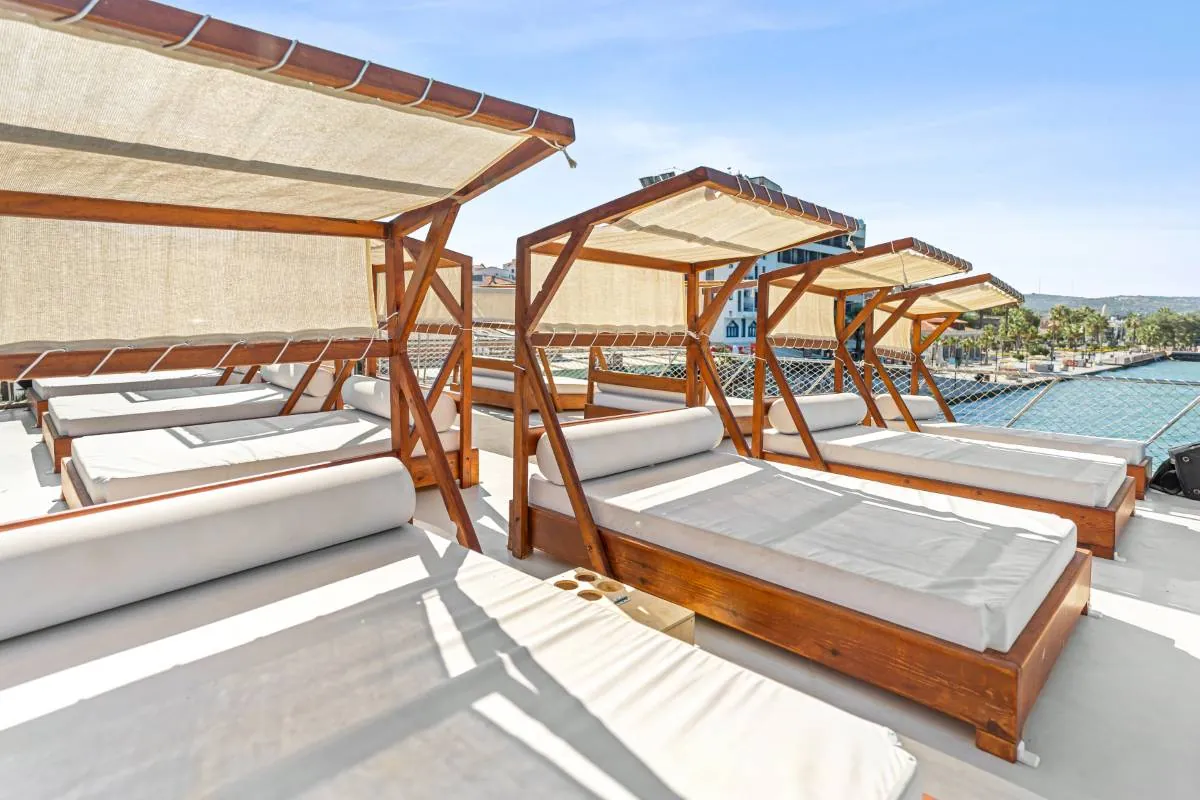 VIP cabana alanı